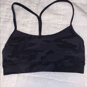 camo lululemon sports bra